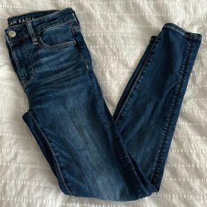 American Eagle Hi-Rise Jegging